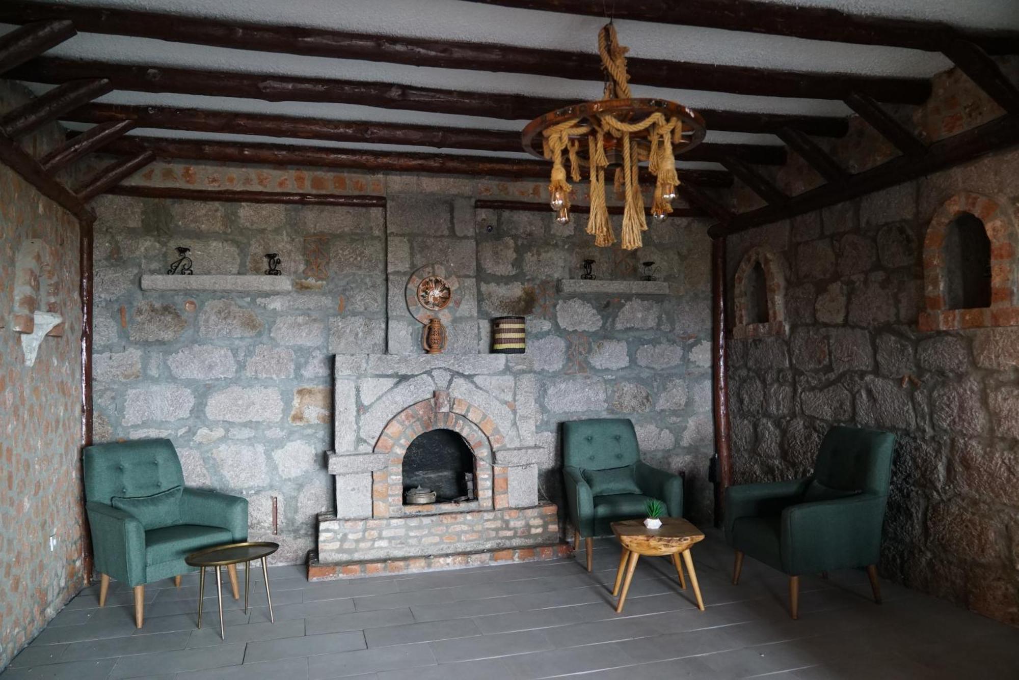 Assos Ada Hotel Ayvacik Dış mekan fotoğraf